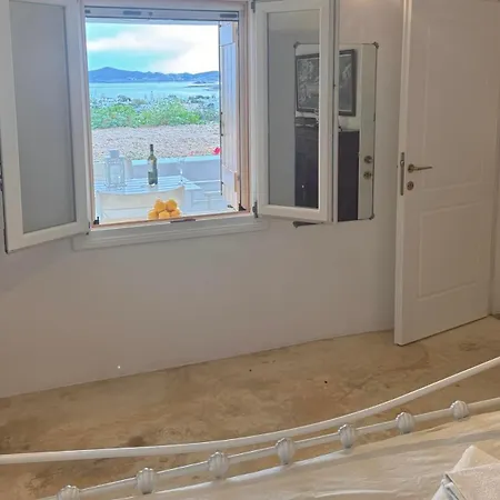 Stone With Amazing View Feriehus