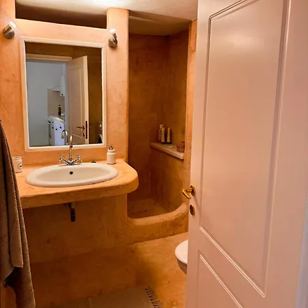 Stone With Amazing View Feriehus *