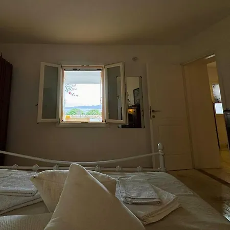 Stone With Amazing View Angairiá